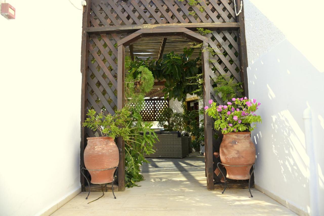Filoxenia Villa Куцунари Екстериор снимка