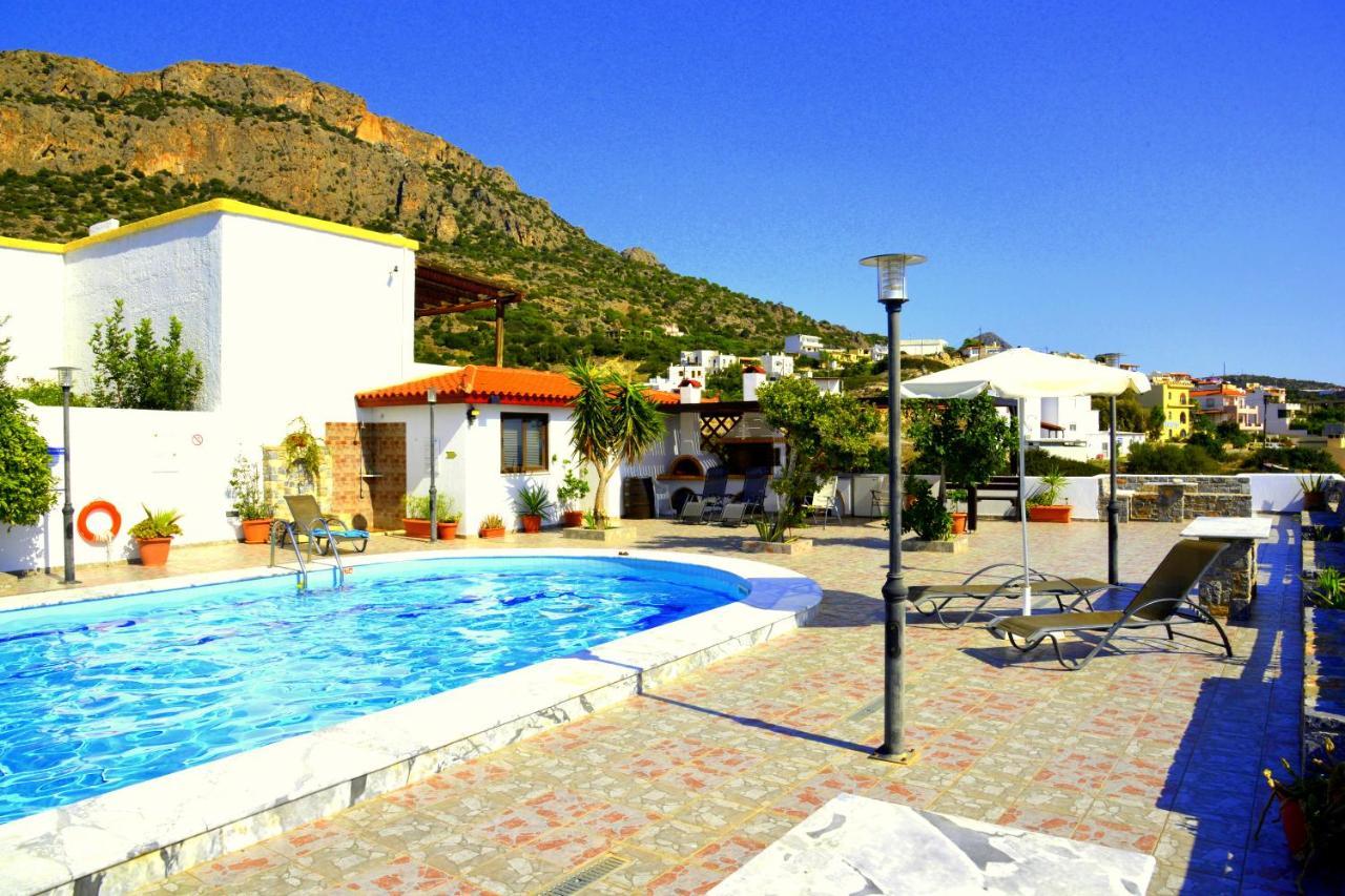 Filoxenia Villa Куцунари Екстериор снимка