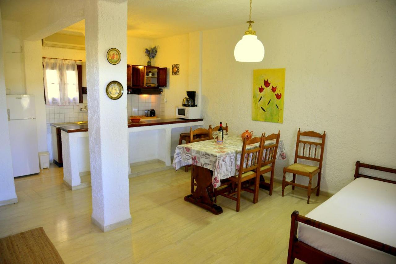 Filoxenia Villa Куцунари Екстериор снимка