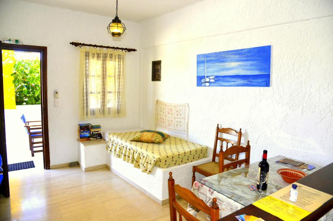 Filoxenia Villa Куцунари Екстериор снимка