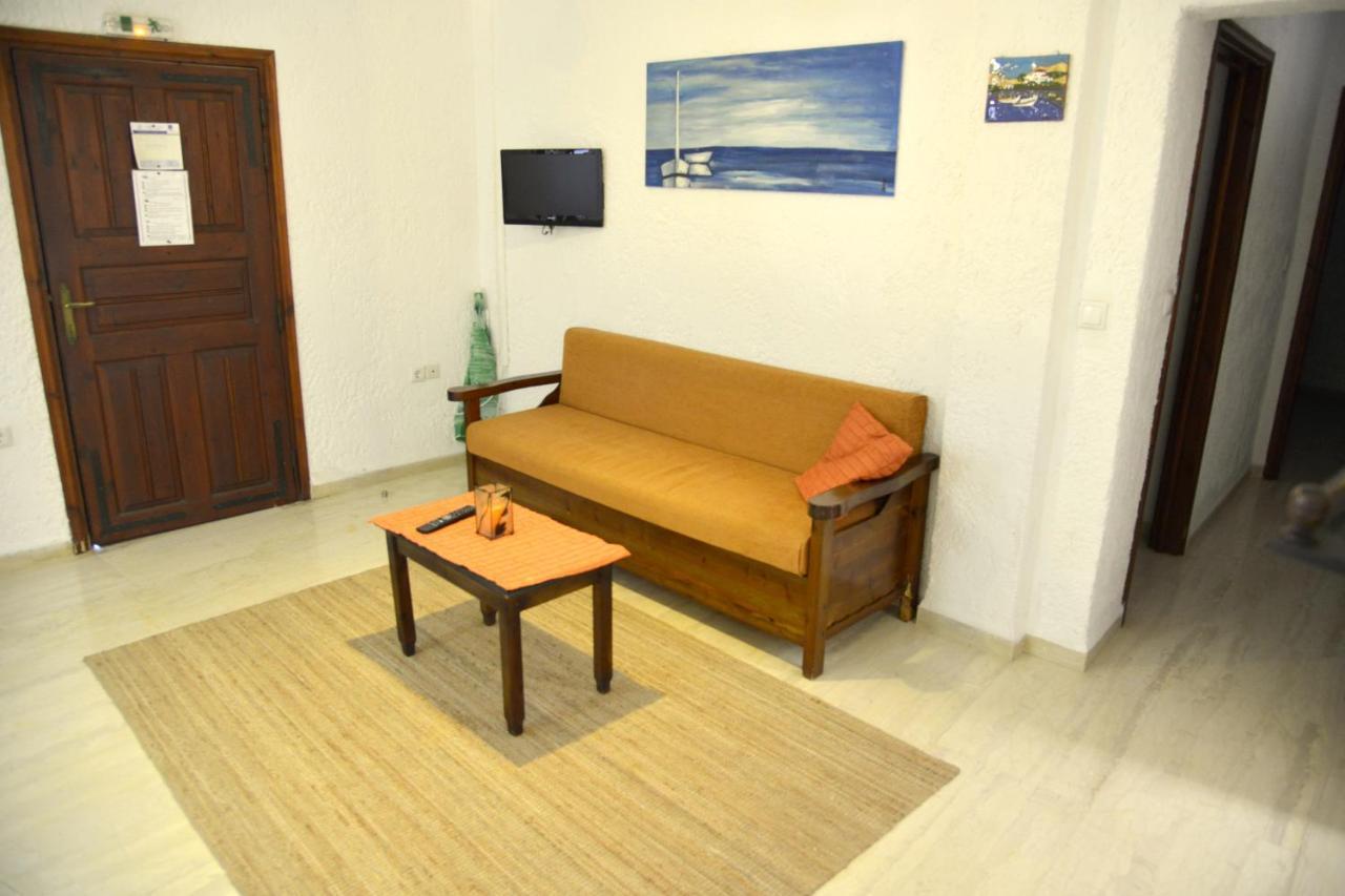 Filoxenia Villa Куцунари Екстериор снимка